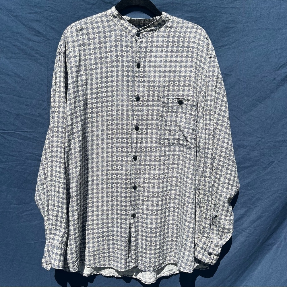 100% Silk Bruno Men's Large Grey Collar Shirt Formal geometric natural fibers